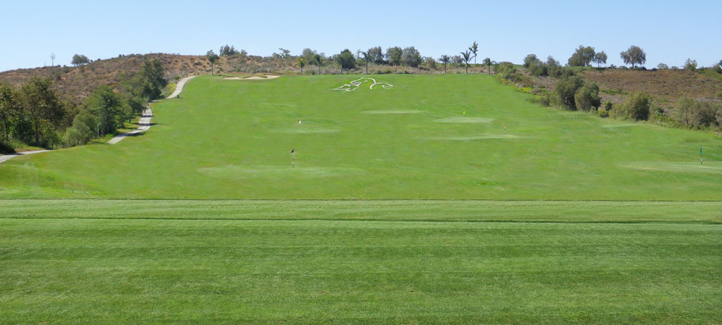 Public Driving Range - Moorpark Country Club